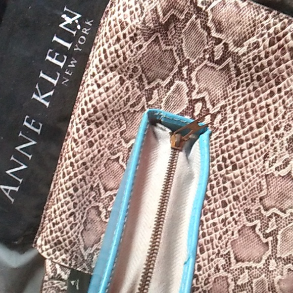 VINTAGE Manicure, Sewing & Grooming Travel Kit Leather Case WEST GERMANY 🇩🇪 - Picture 6 of 15